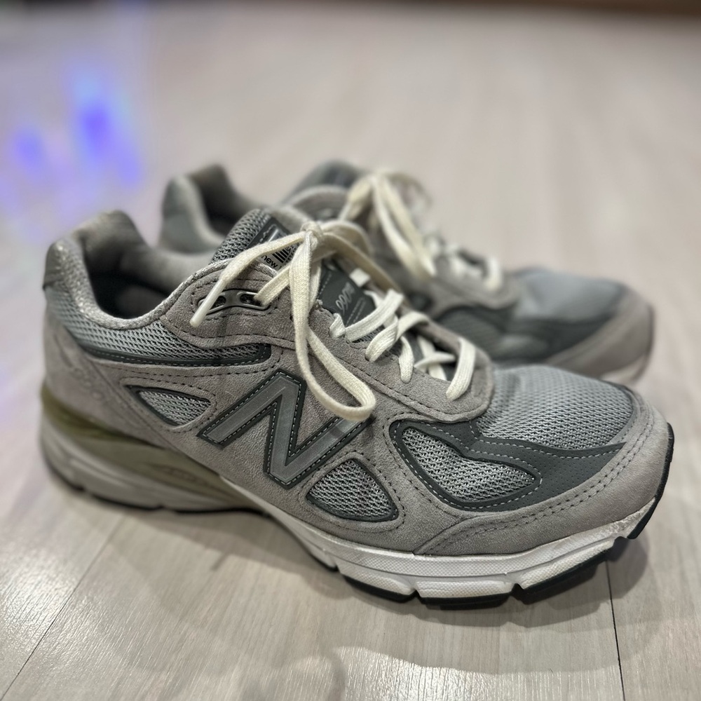 New Balance 990V4 USA Gray Women Size 8 W990GL4